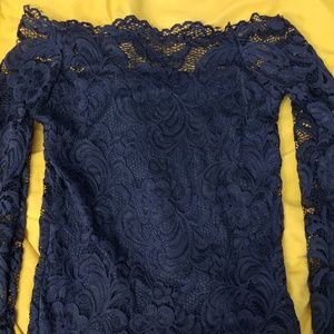 Off-the-shoulder top